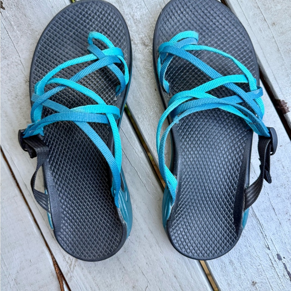 Chaco Turquoise and Black Strappy Sandals